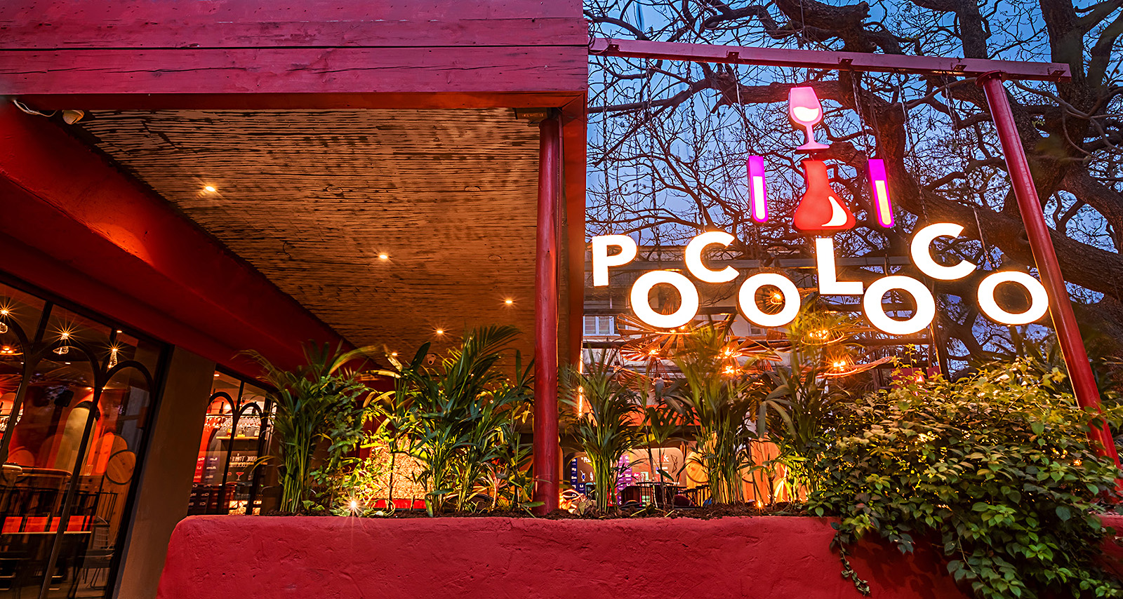 Poco Loco Exterior